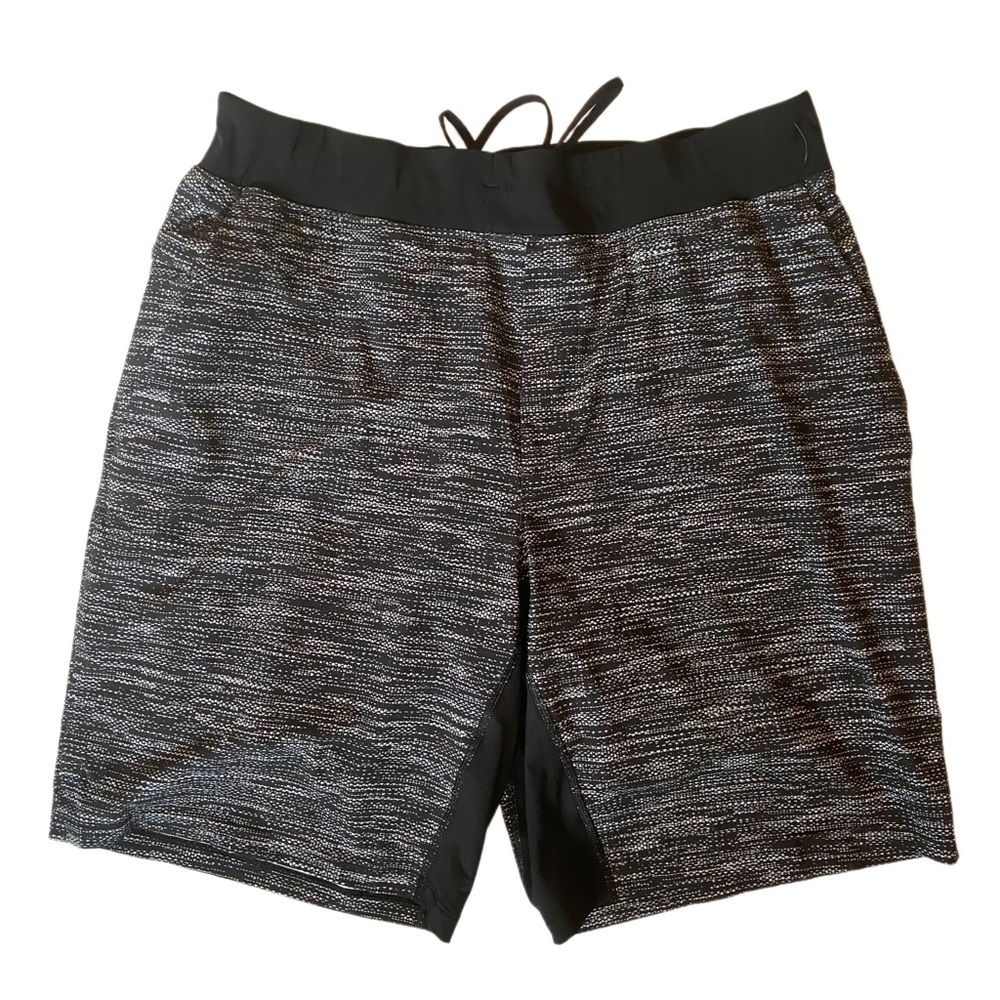 Lululemon T.H.E. Short with Luxtreme Liner 9" Size XL